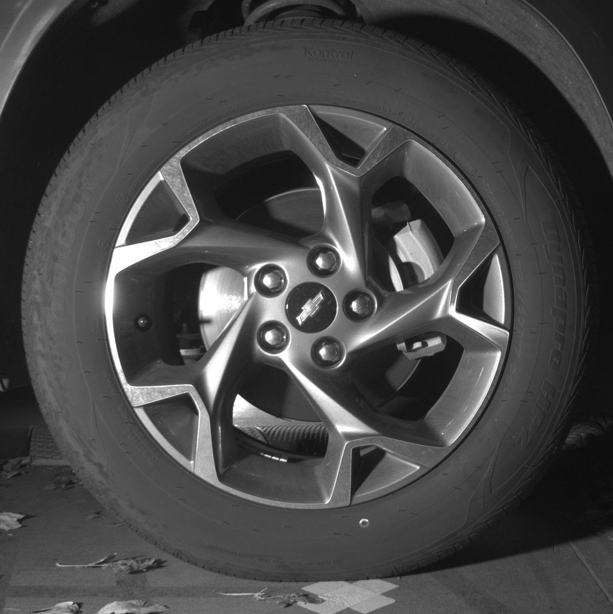 Used 2025 Chevrolet Trax LT FWD image 13
