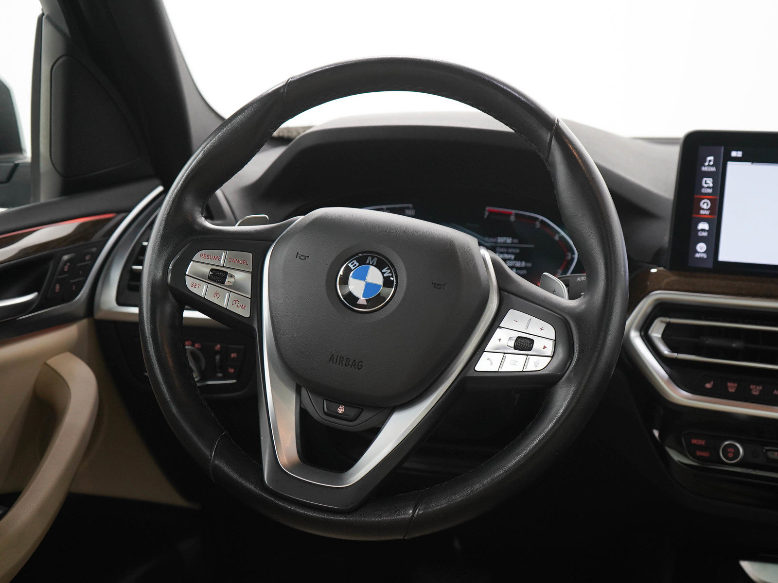 Used 2023 BMW X3 xDrive30i AWD/4WD image 17