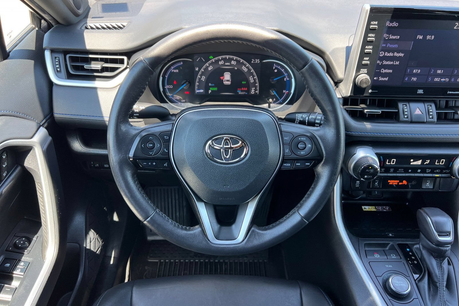 Used 2022 Toyota RAV4 XSE AWD/4WD image 15