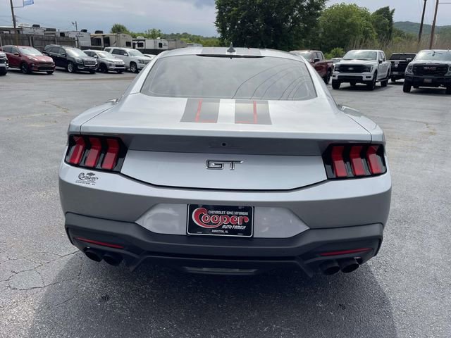 Used 2024 Ford Mustang GT Premium RWD image 3