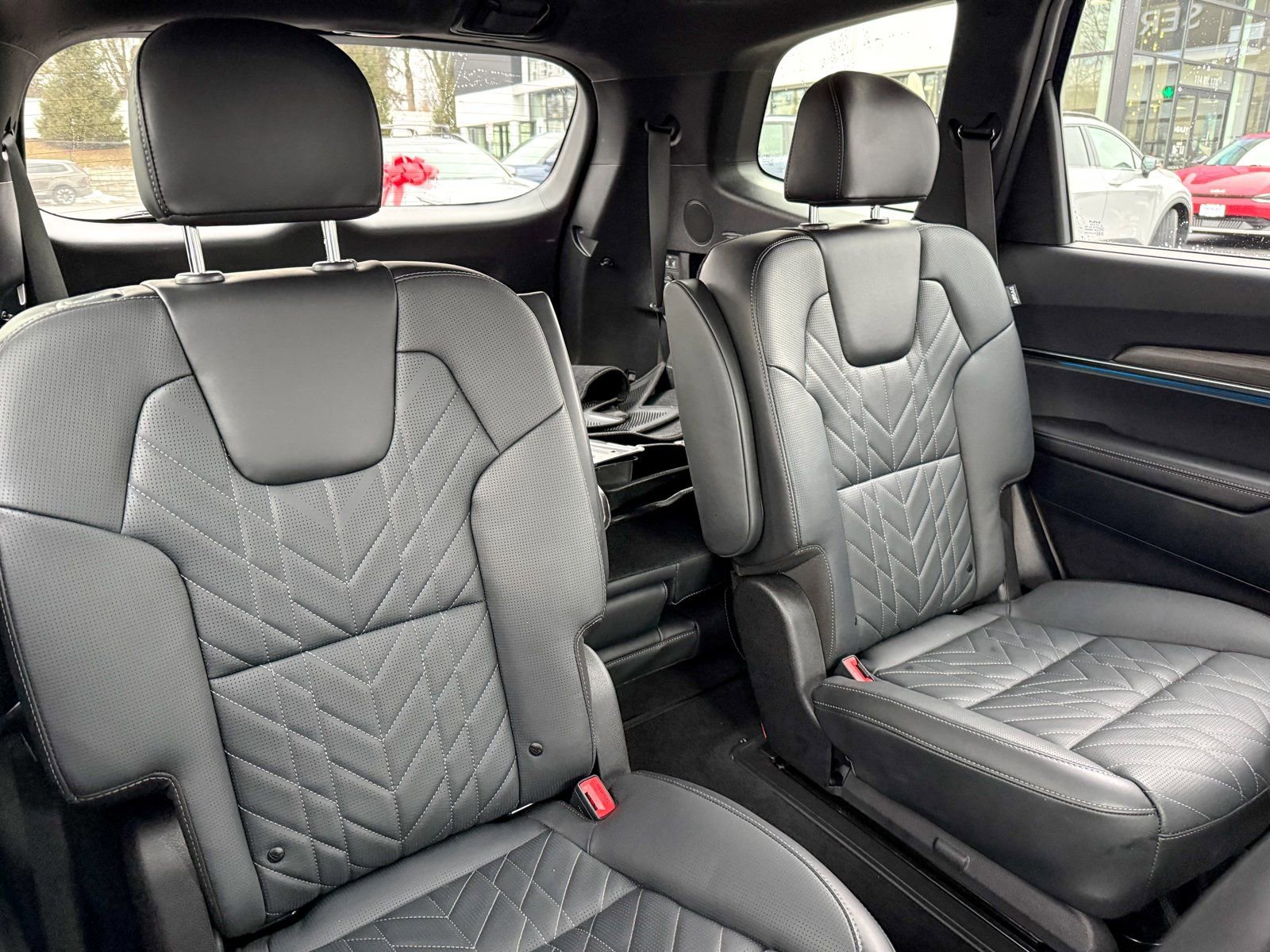 Used 2025 Kia Telluride SX Prestige X-Line image 12