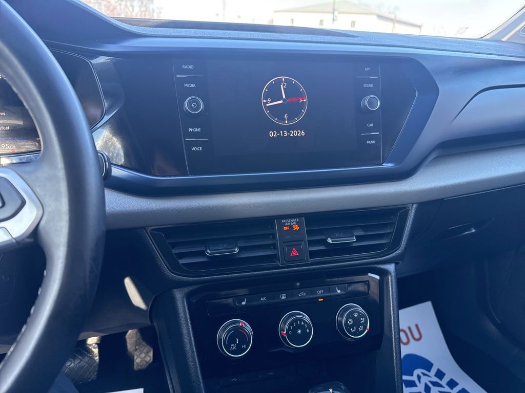 Used 2023 Volkswagen Taos SE image 23