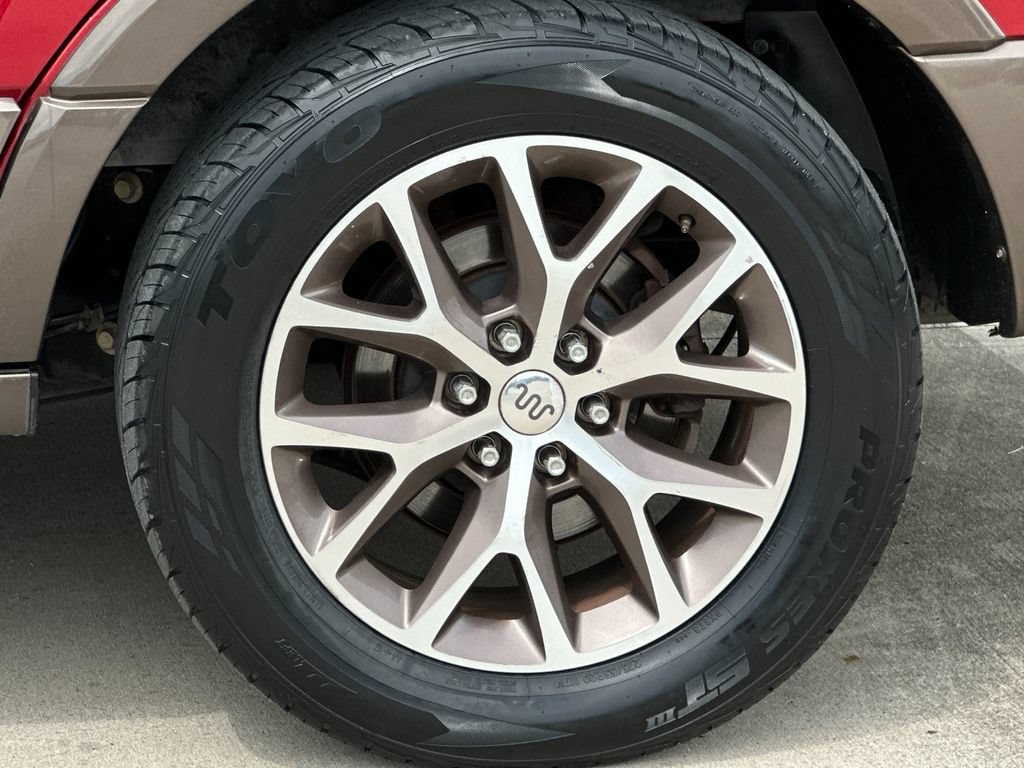 Used 2015 Ford Expedition King Ranch RWD image 28