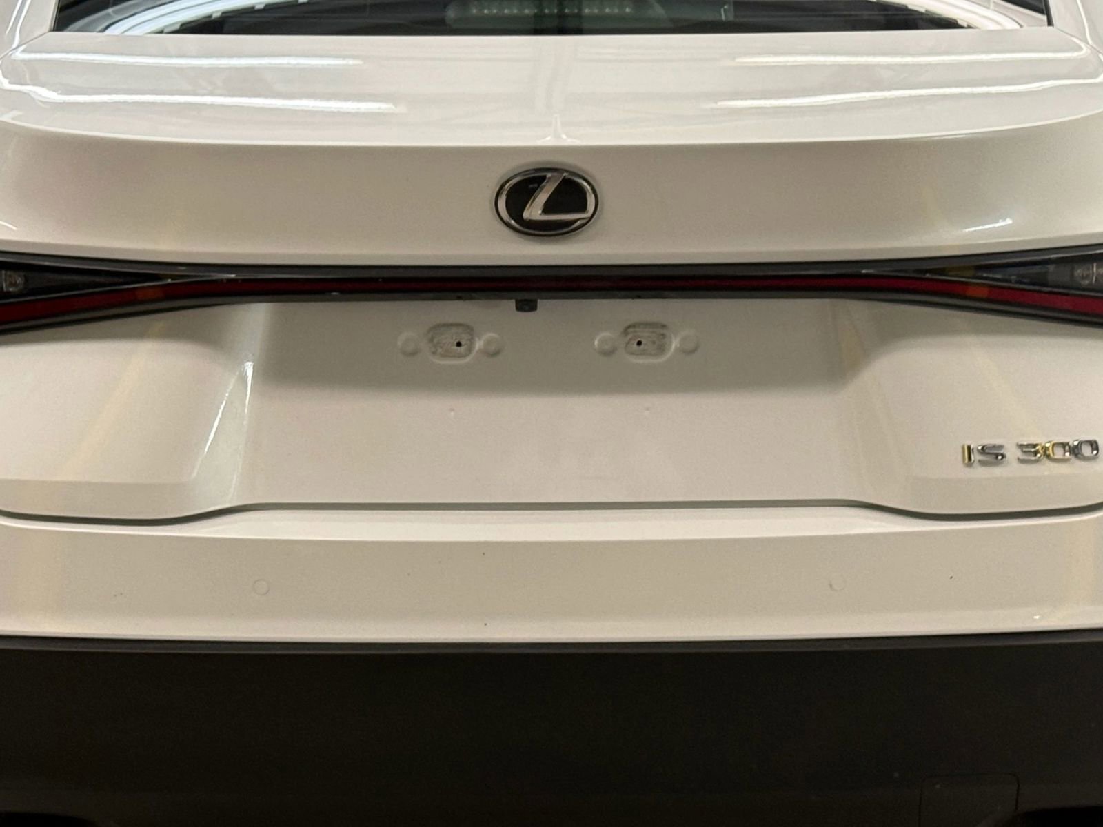 Used 2022 Lexus IS 300 w/ Premium Package image 11