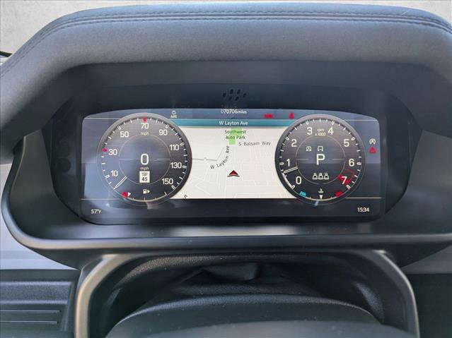 Used 2021 Land Rover Defender 110 SE image 11