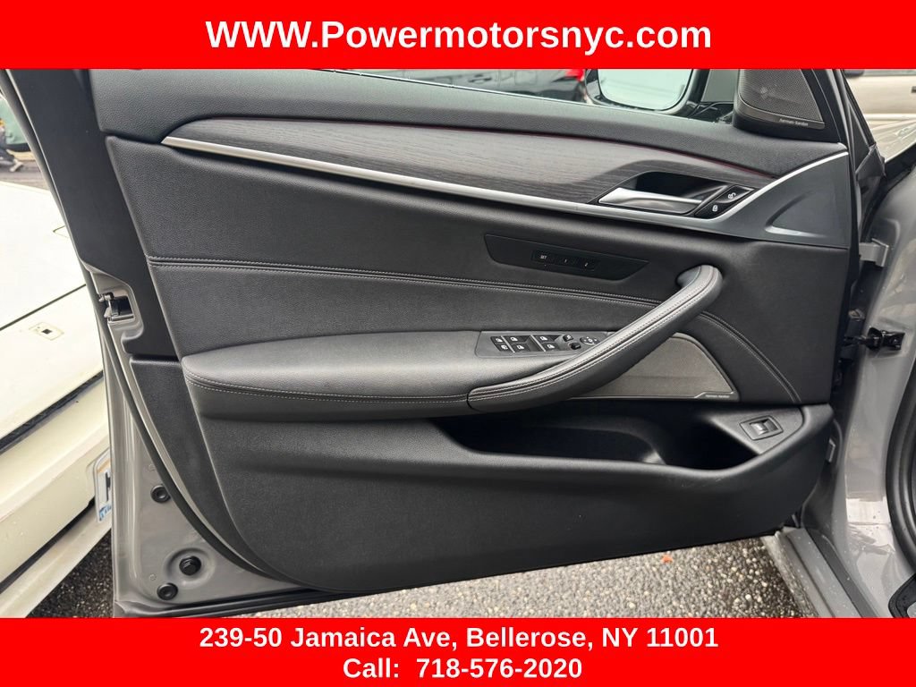 Used 2021 BMW 530i xDrive w/ Executive Package AWD/4WD image 23