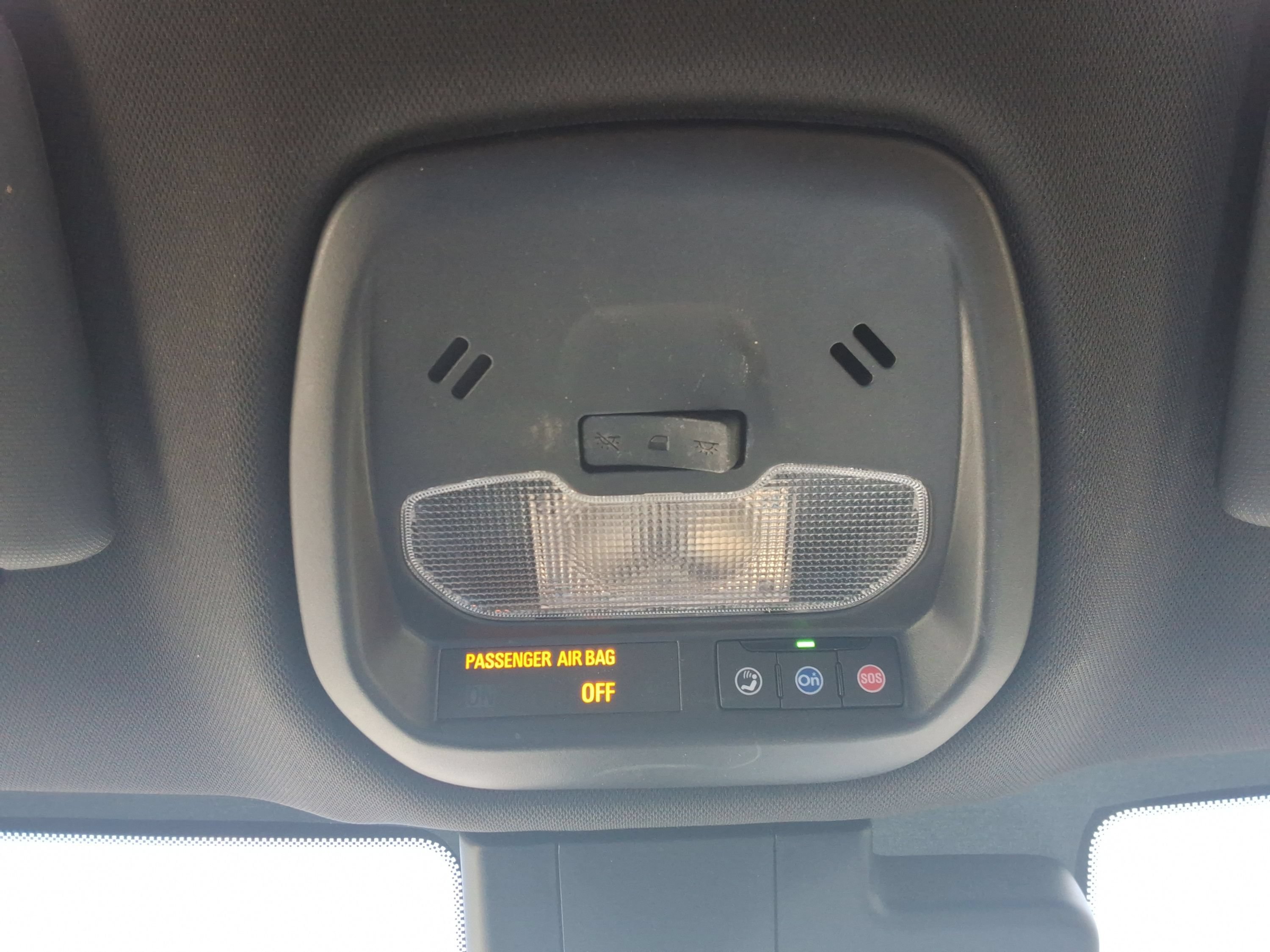 Used 2024 Buick Envista Preferred w/ Advanced Safety Package FWD image 19