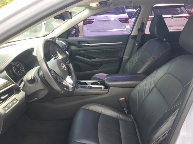 Used 2023 Nissan Altima 2.5 SR w/ SR Premium Package FWD image 15