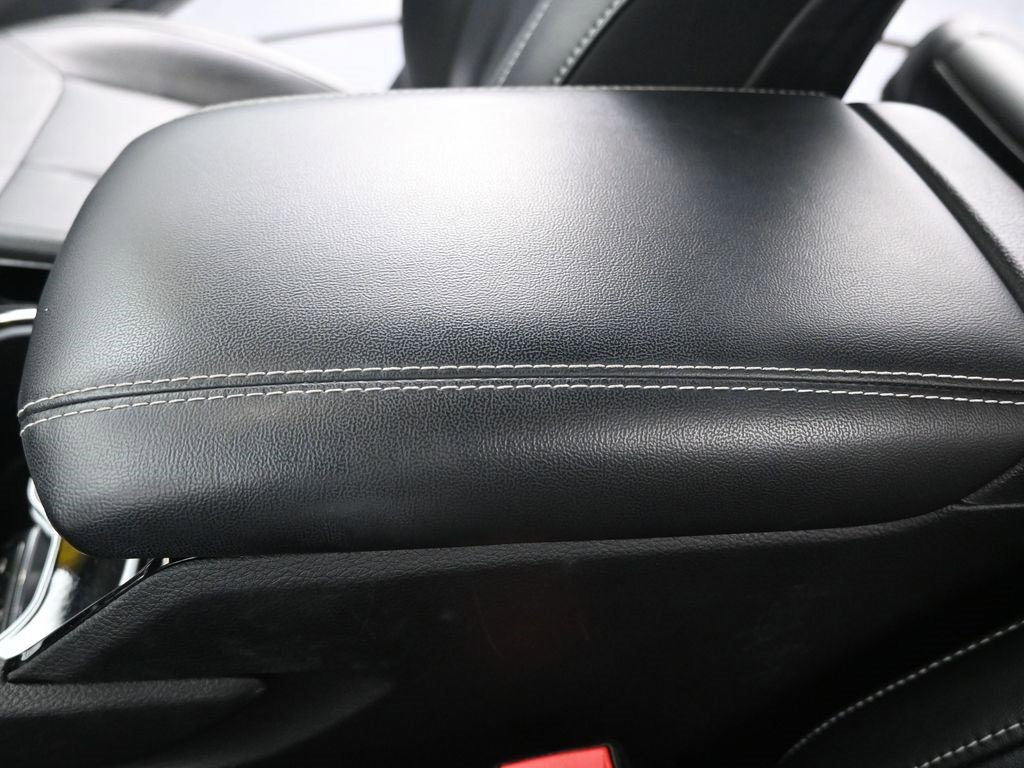 Used 2022 Jeep Grand Cherokee L Limited image 44