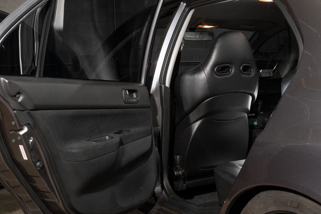 Used 2006 Mitsubishi Lancer Evolution image 27