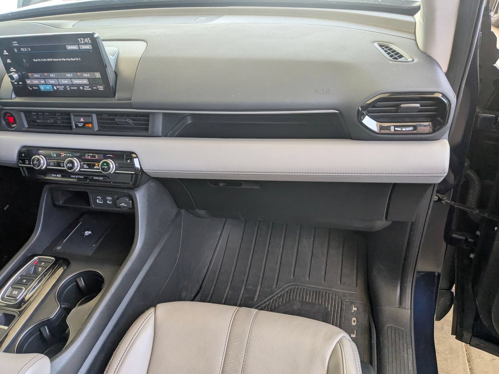 Used 2023 Honda Pilot EX-L image 25