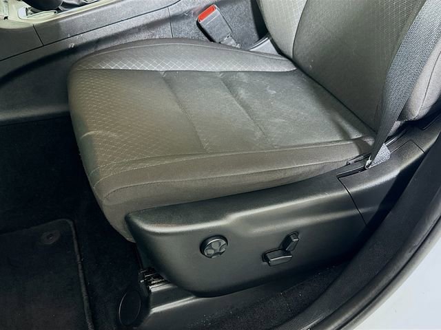 Used 2021 Jeep Grand Cherokee Laredo image 18