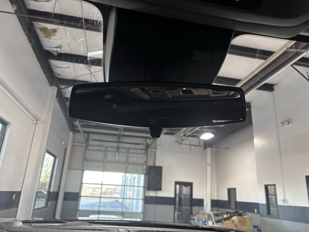 New 2026 GMC Sierra 1500 SLE image 25