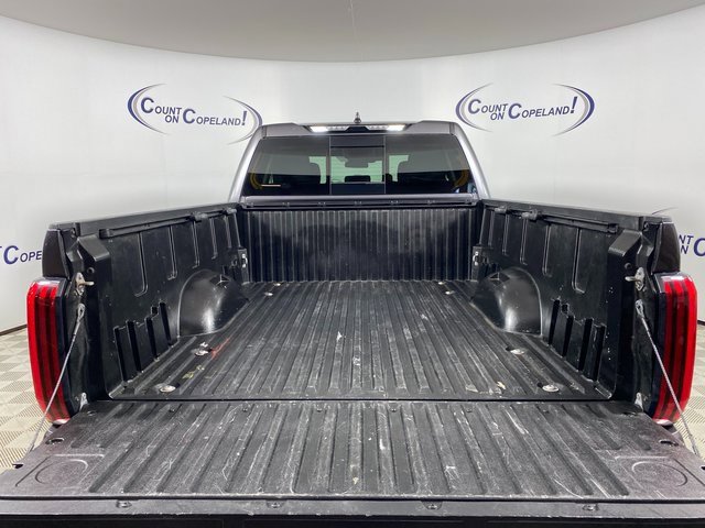 Used 2022 Toyota Tundra SR5 image 6