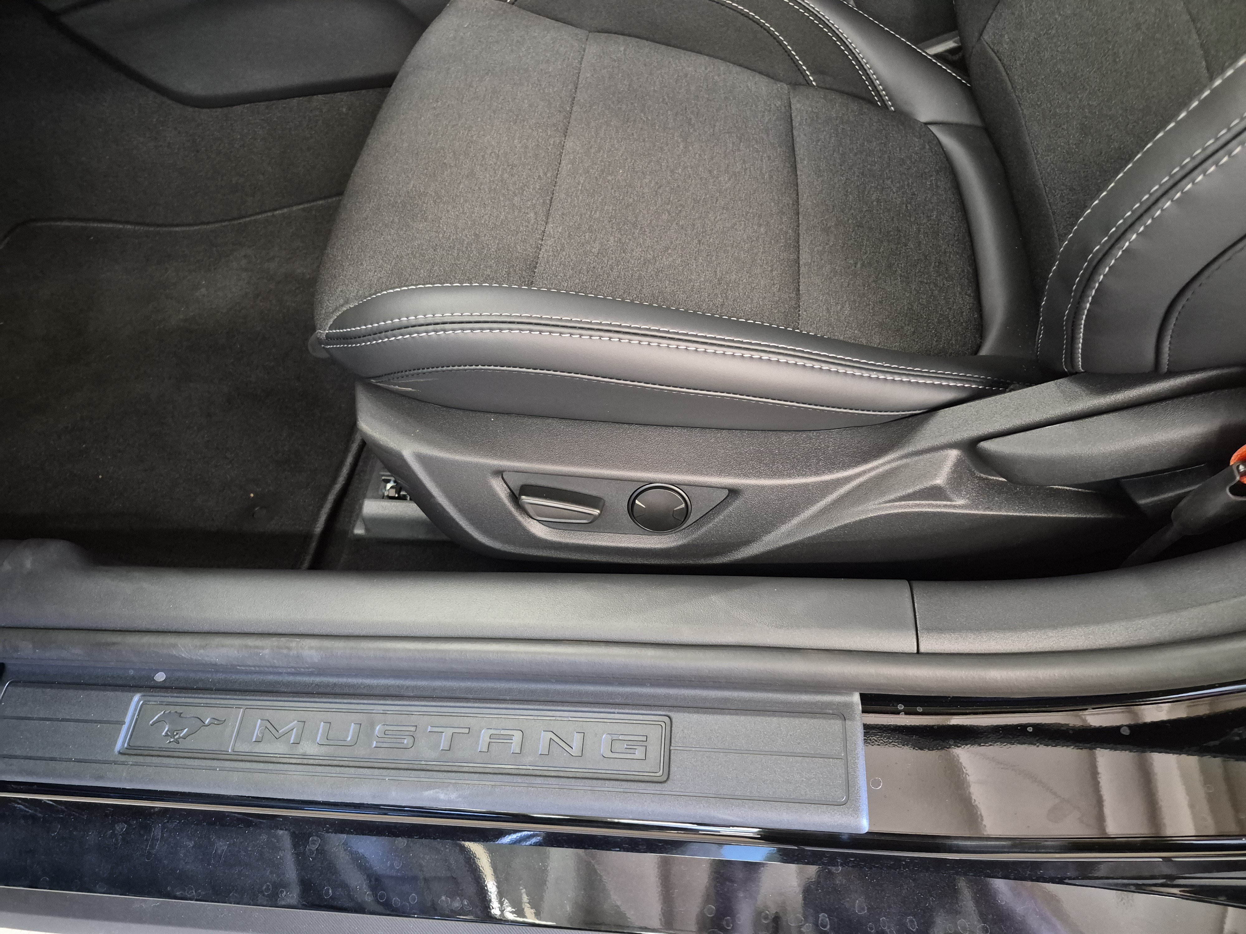 New 2026 Ford Mustang Coupe RWD image 10