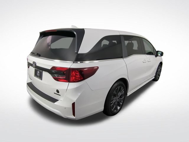 New 2027 Honda Odyssey Touring image 12
