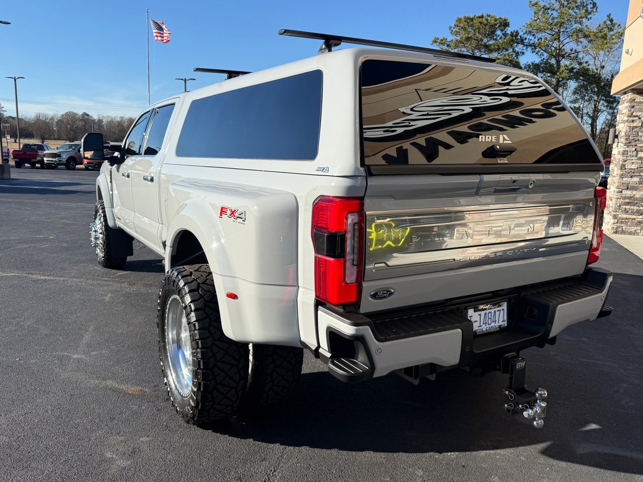 Used 2025 Ford F450 Platinum w/ Platinum Plus Package image 3