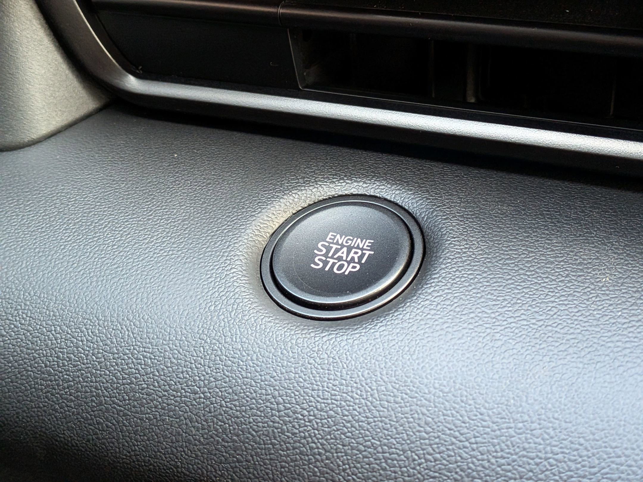 New 2026 Hyundai Elantra Sport FWD image 13