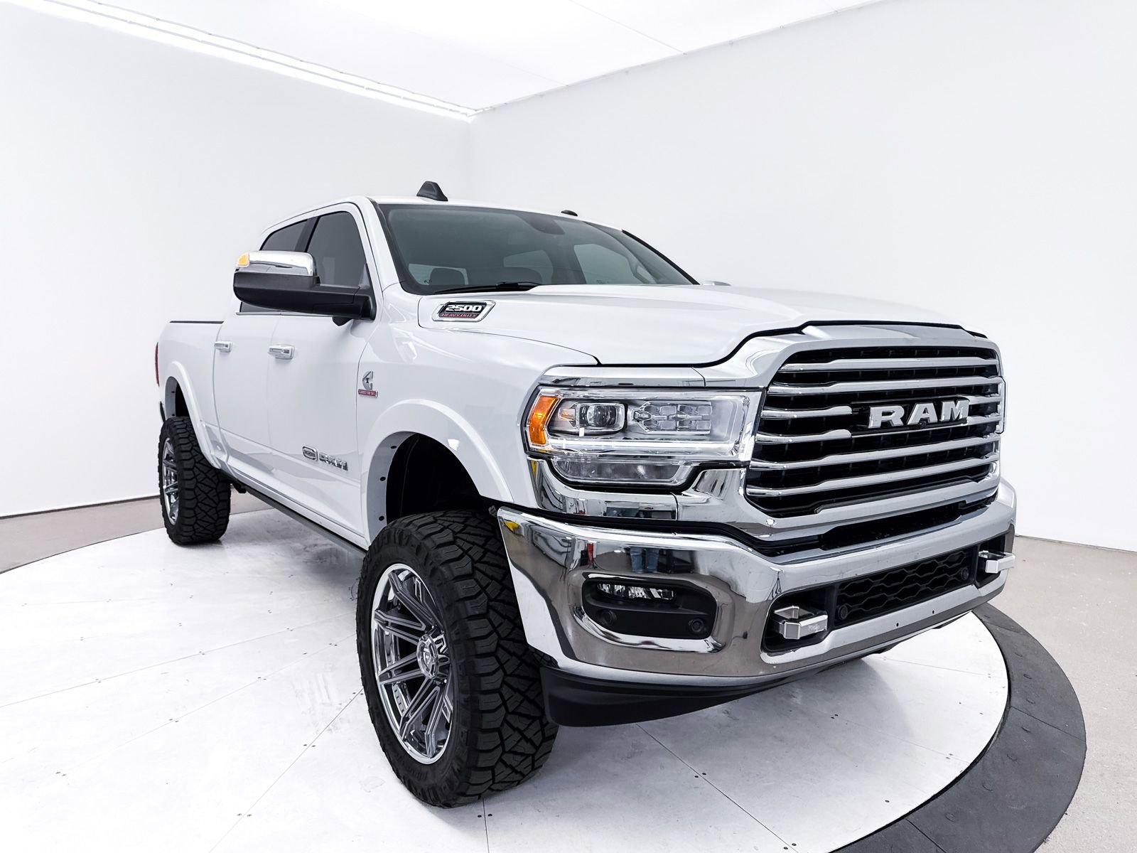 Used 2021 RAM 2500 Limited image 12