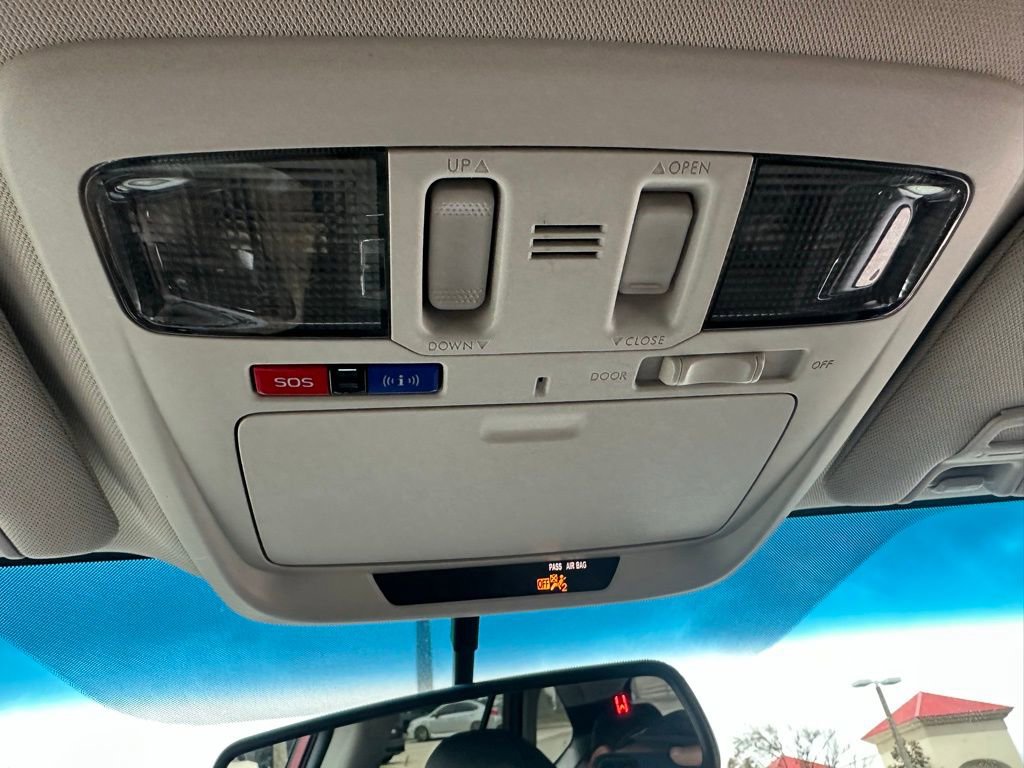 Used 2017 Subaru Outback 2.5i Limited w/ Popular Package #5 image 33