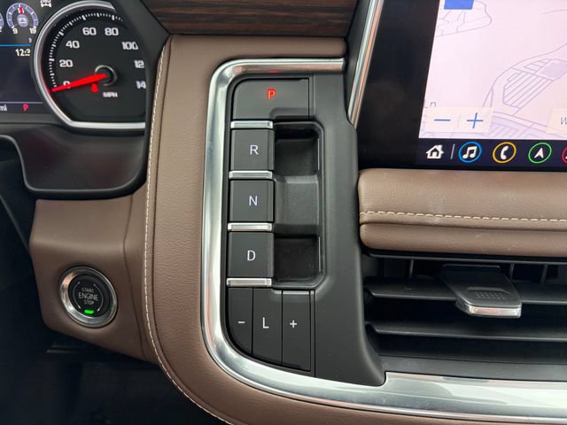 Used 2021 Chevrolet Tahoe High Country w/ Premium Package AWD/4WD image 23