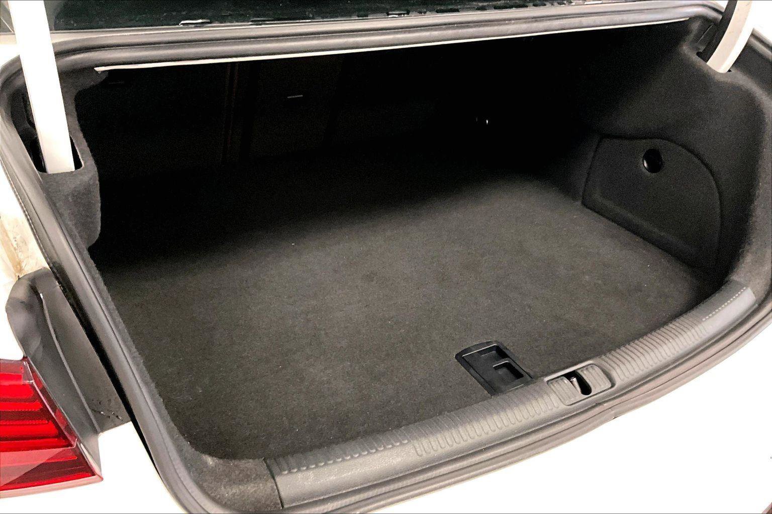 Used 2020 Audi A3 2.0T Premium image 33