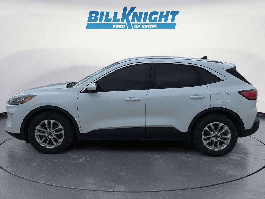 Used 2020 Ford Escape SE FWD image 2