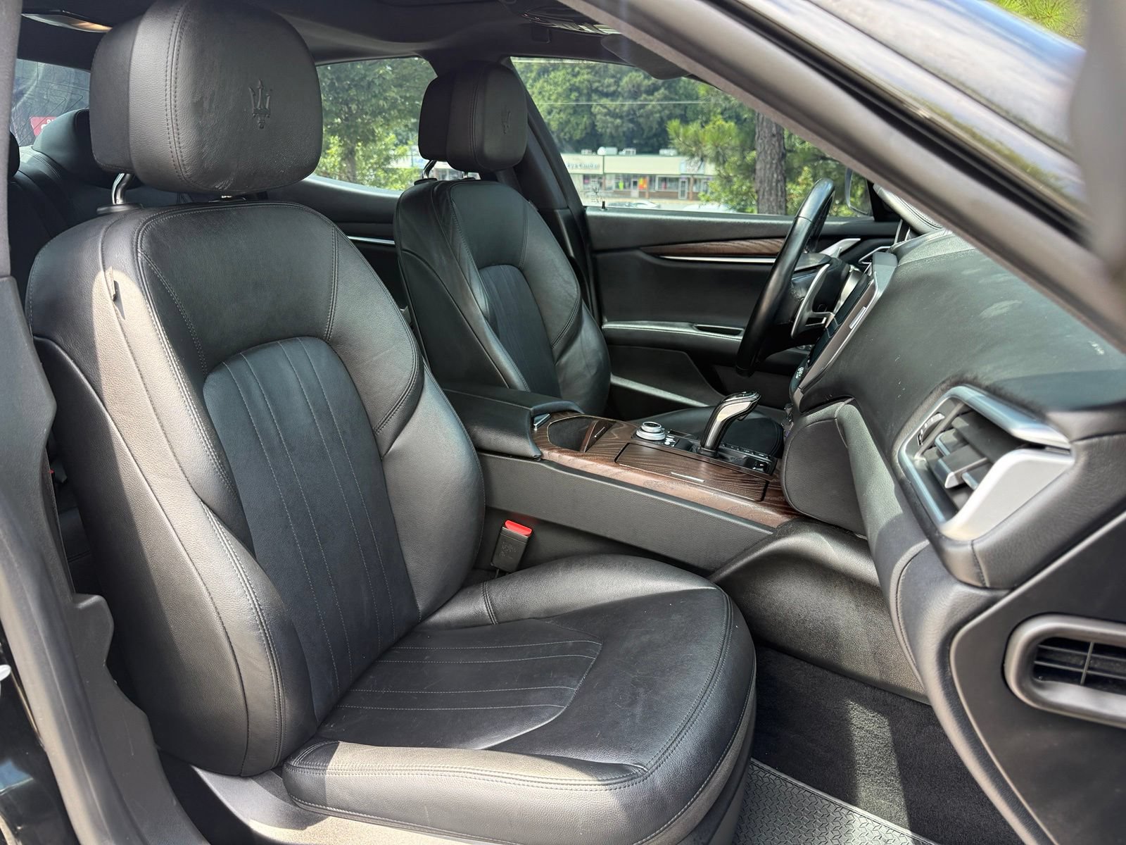 Used 2019 Maserati Ghibli RWD image 37
