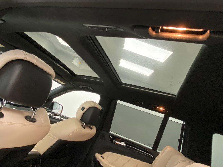 Used 2018 Mercedes-Benz GLS 63 AMG 4MATIC image 38