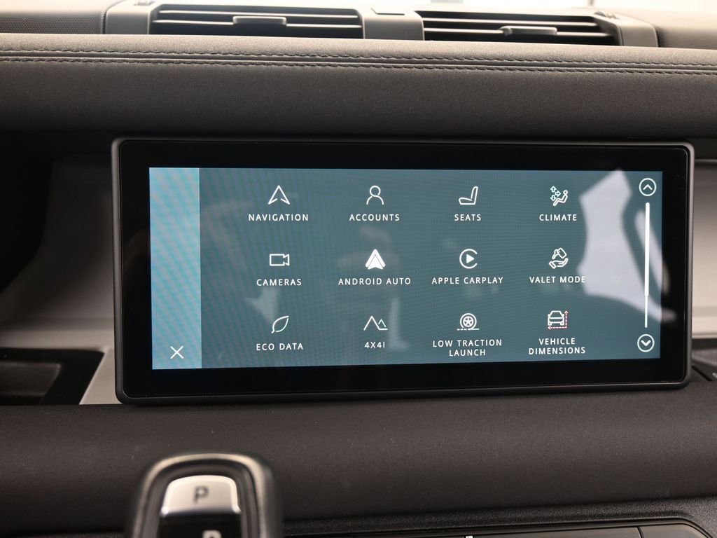 Used 2022 Land Rover Defender 110 S image 22