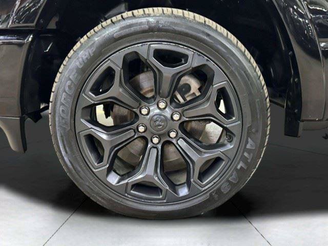Used 2021 RAM 1500 Limited w/ Night Edition AWD/4WD image 17