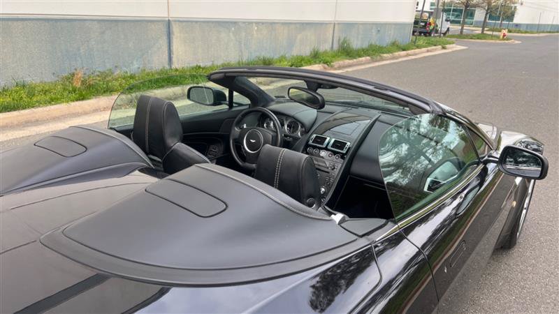 Used 2008 Aston Martin V8 Vantage Roadster RWD image 63