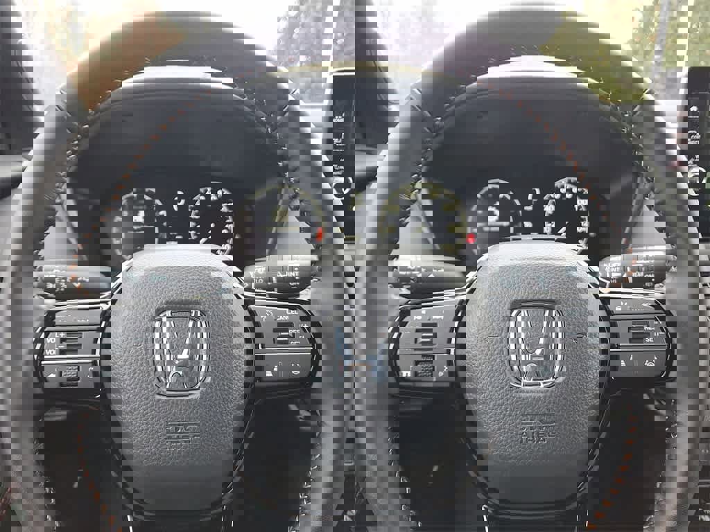 Certified 2026 Honda HR-V Sport image 15