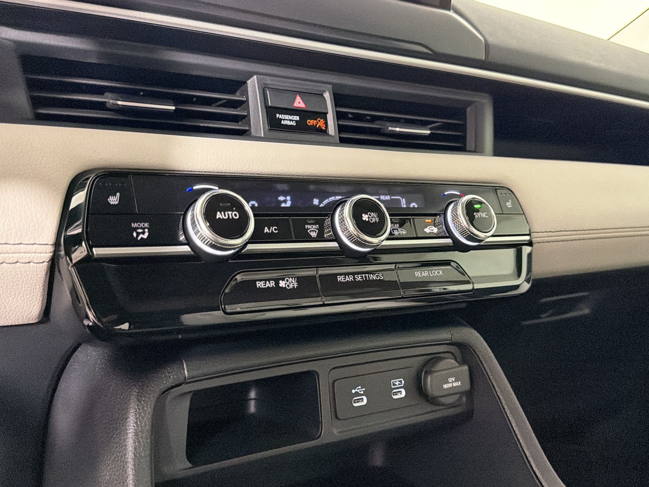New 2026 Honda Pilot Touring image 19