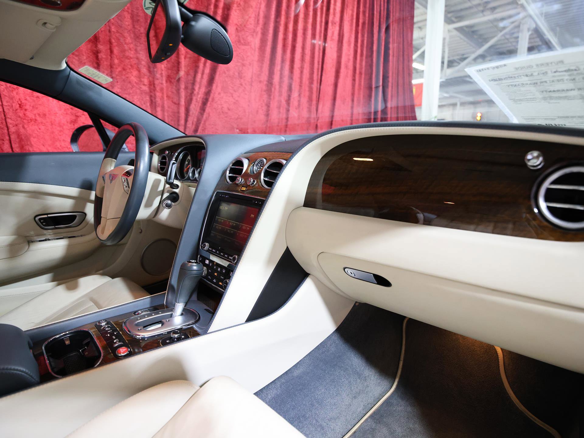 Used 2013 Bentley Continental GT w/ Color Specification Pkg image 21