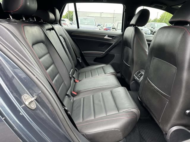 Used 2019 Volkswagen GTI SE FWD image 11