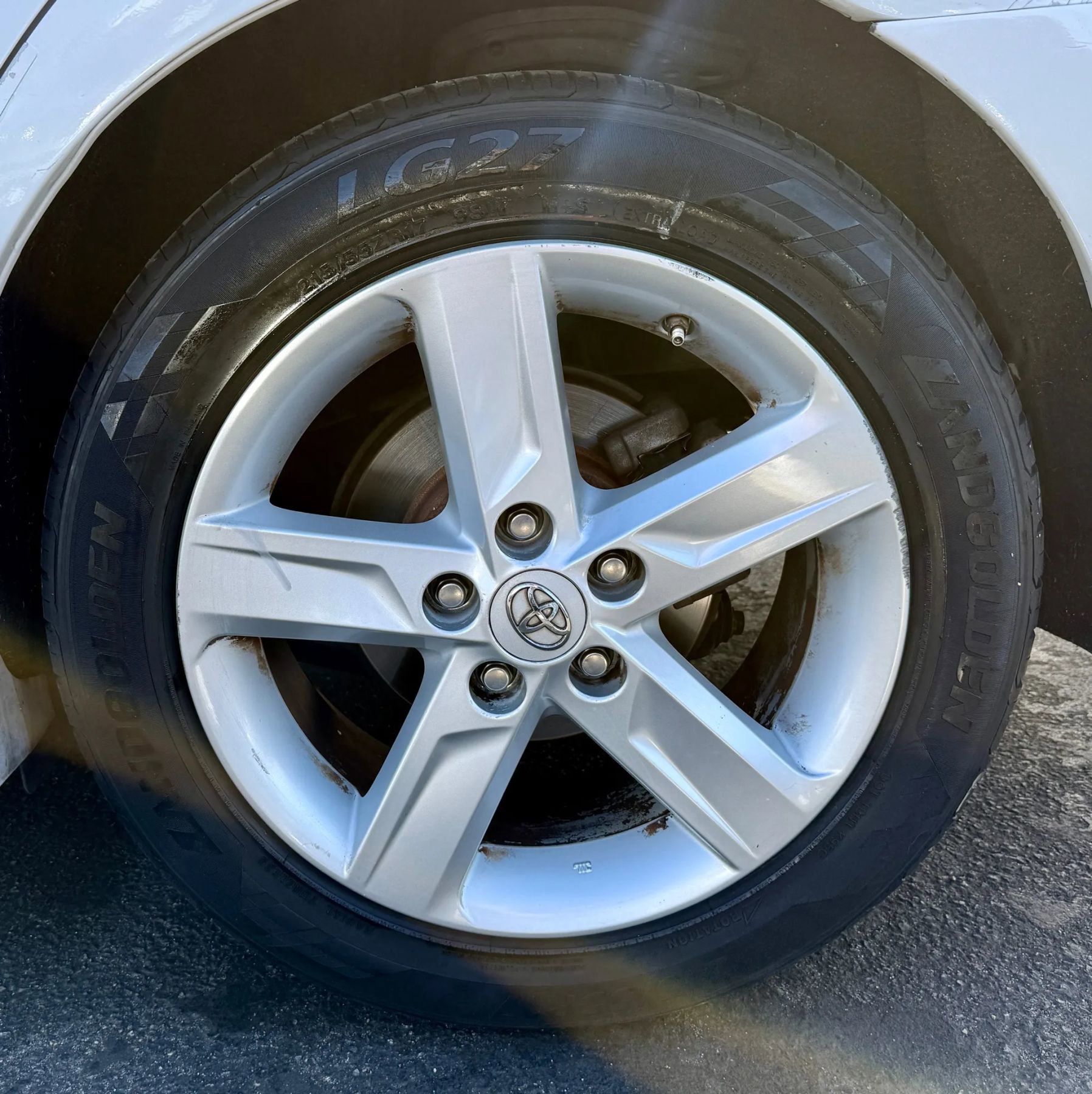 Used 2014 Toyota Camry SE image 6