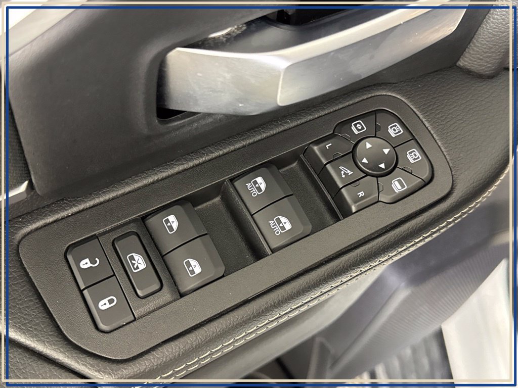 Used 2026 RAM 2500 Big Horn AWD/4WD image 37