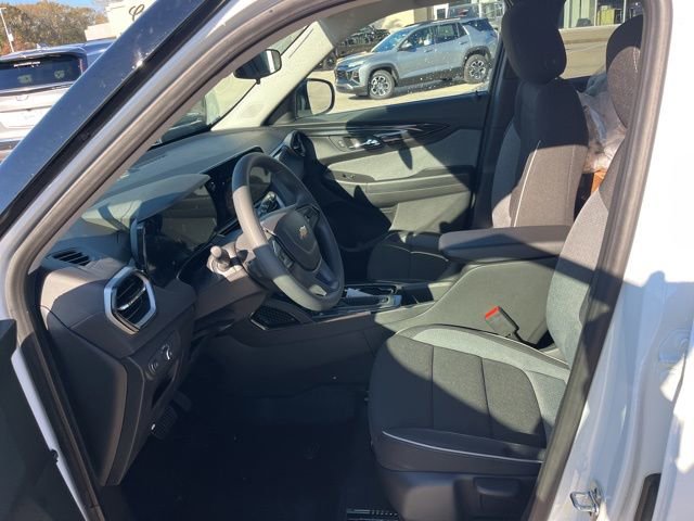 New 2026 Chevrolet TrailBlazer LS w/ LS Convenience Package image 13