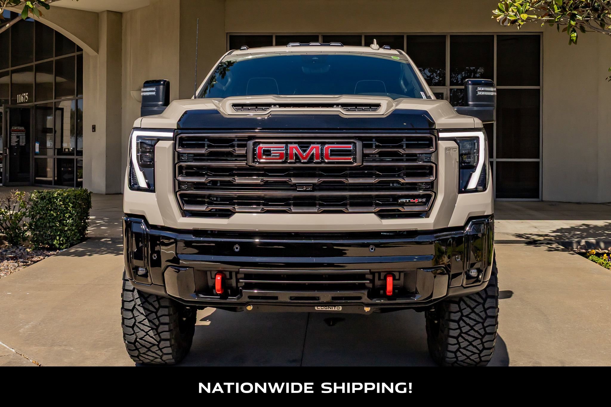 Used 2026 GMC Sierra 2500 AT4X image 4