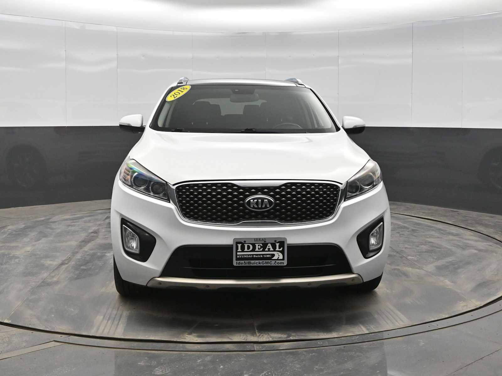 Used 2018 Kia Sorento SX image 3