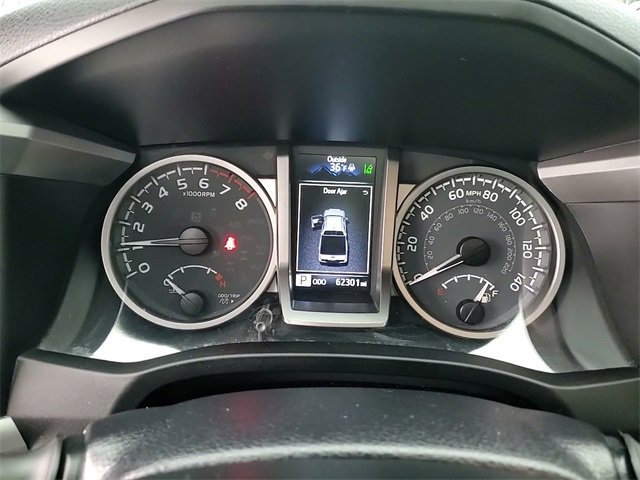 Used 2021 Toyota Tacoma Limited image 16