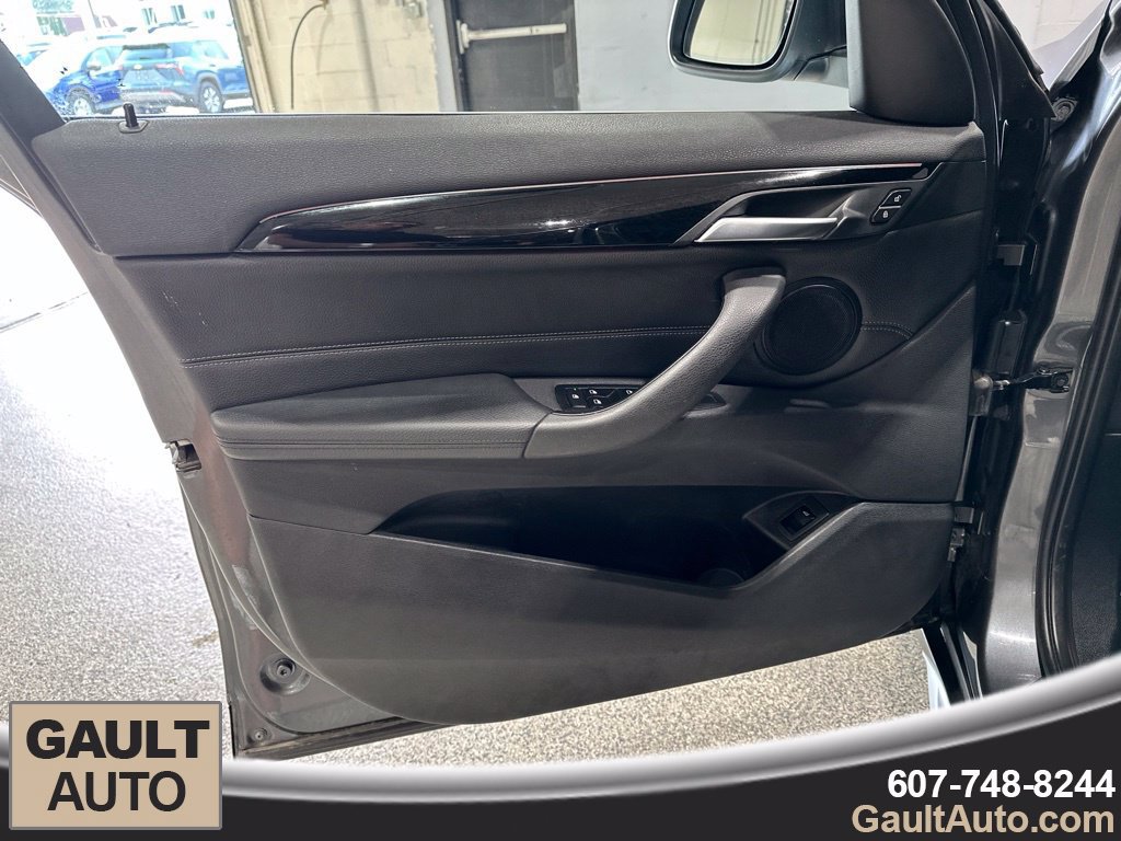 Used 2016 BMW X1 xDrive28i AWD/4WD image 12
