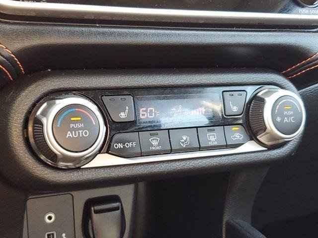 Used 2020 Nissan Versa SR w/ Convenience Package FWD image 25
