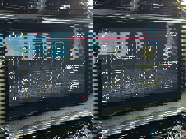 Used 2025 GMC Sierra 3500 Denali w/ Denali Reserve Package image 36