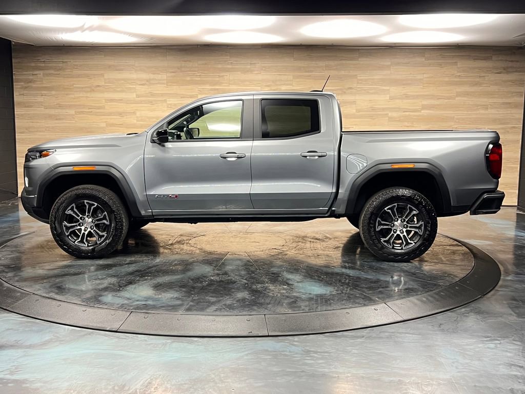 Used 2025 GMC Canyon AT4 w/ AT4 Premium Package image 19
