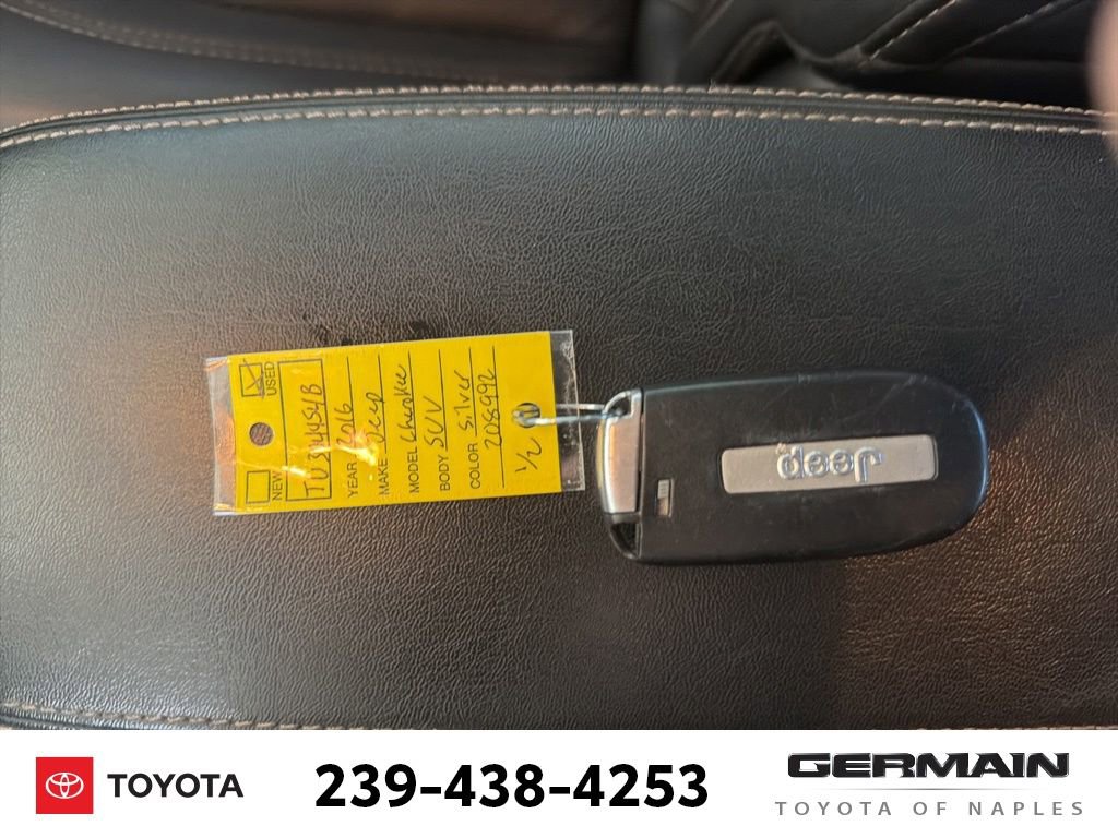Used 2016 Jeep Cherokee Limited AWD/4WD image 20