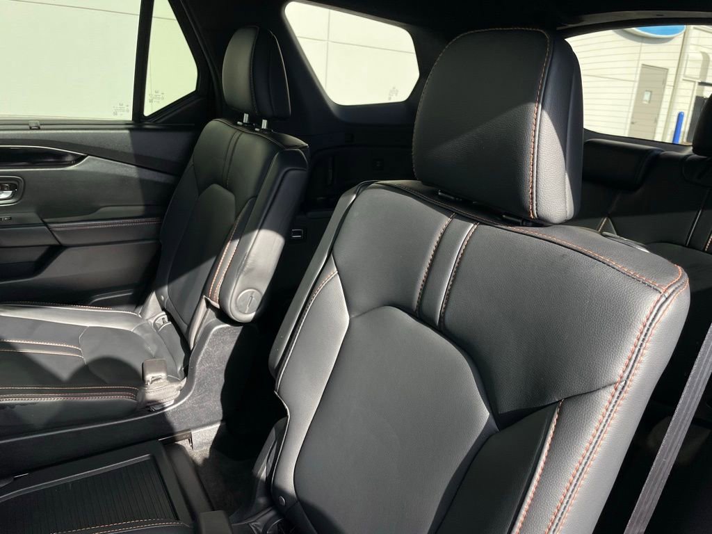 Used 2024 Honda Pilot TrailSport image 45