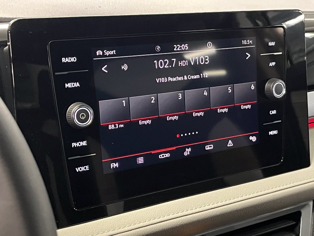 New 2026 Volkswagen Taos SEL AWD/4WD image 26