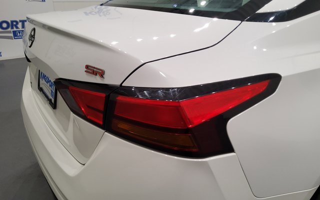 Used 2024 Nissan Altima 2.5 SR image 9